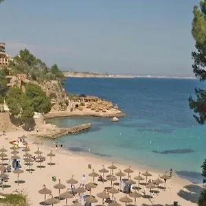 https://beautiful-designer-home-in-illetas.balearic-islands.net